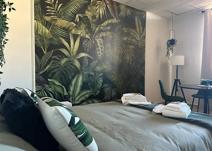 Jungalow Bed & Breakfast